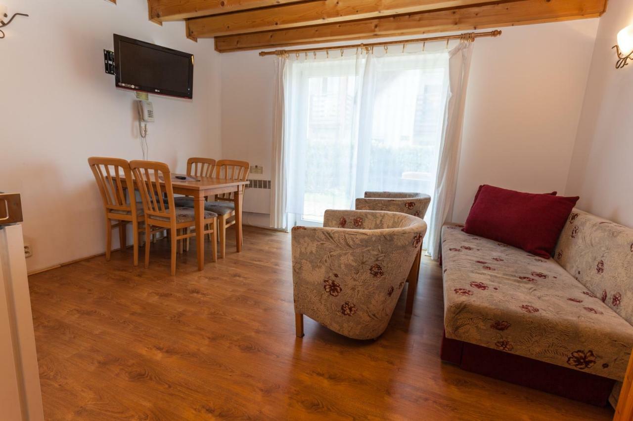 Apartmany Holiday Tatralandia Liptovský Mikuláš エクステリア 写真