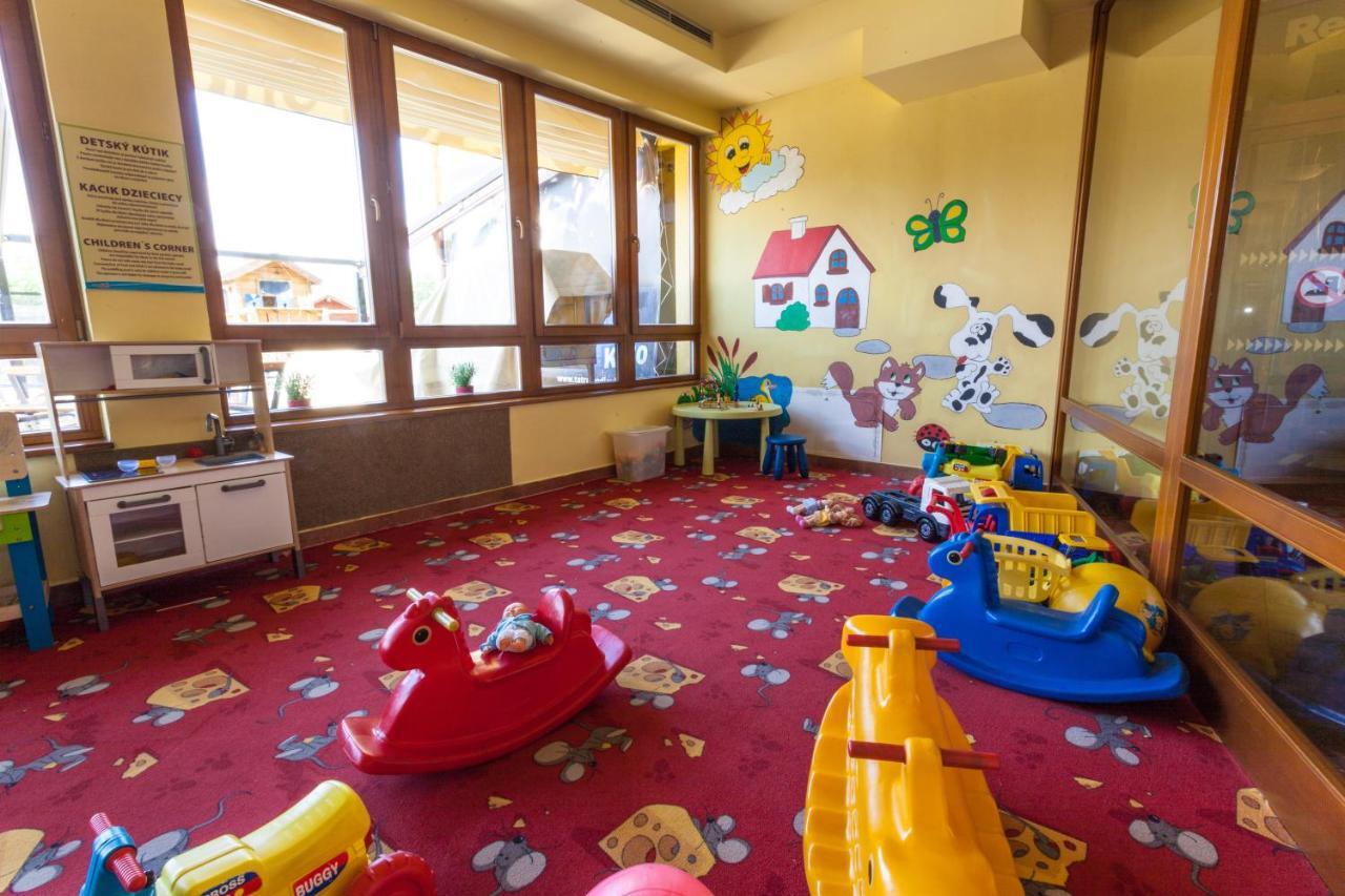 Apartmany Holiday Tatralandia Liptovský Mikuláš エクステリア 写真